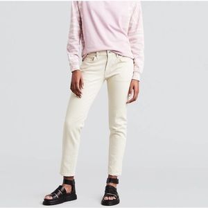 listing-status-banner